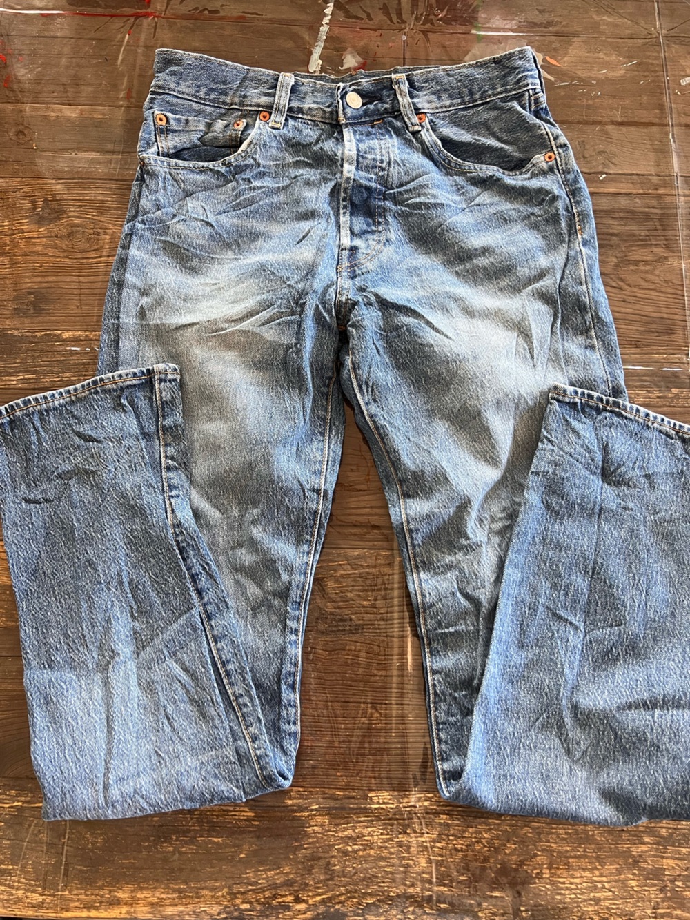 Levi's 501 Men's Light Blue Straight-Leg Jeans